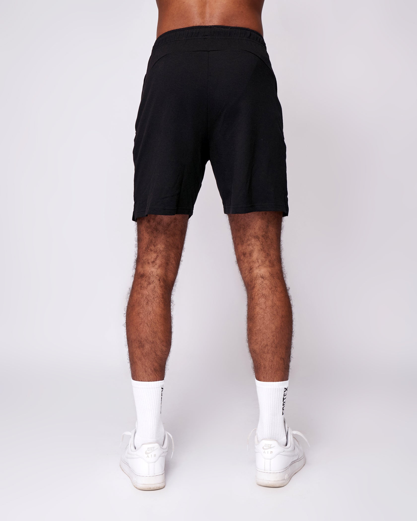 Essentials shorts (M) shops black